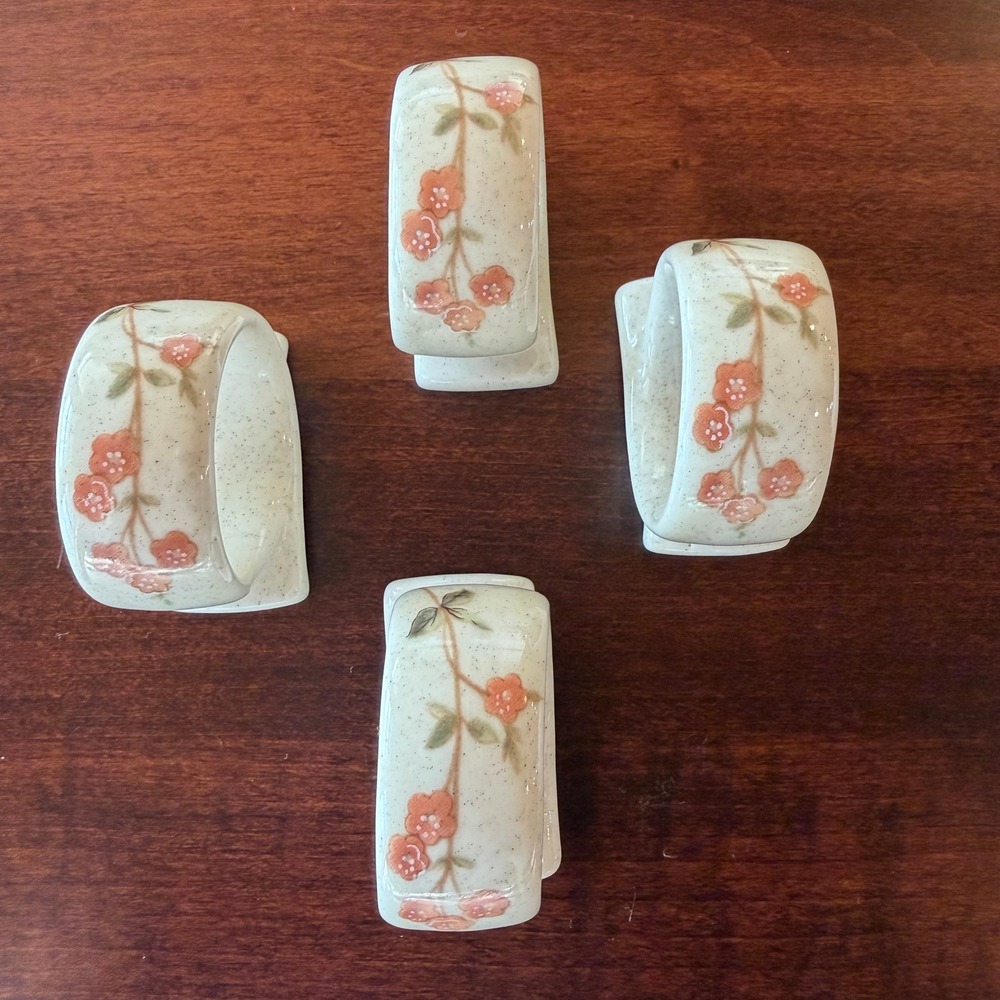 Vintage Mikasa Ceramic Napkin Rings Set of 4 Speckled Floral Peach Blossom